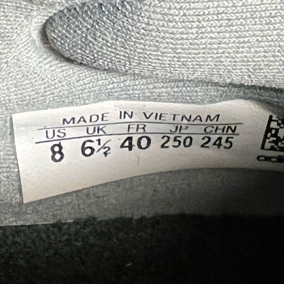 Womens ADIDAS UltraBoost 21 Gray Running Shoes / Size 8 - Picture 8 of 9